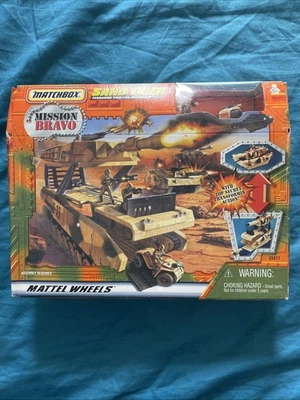 MATCHBOX 1998 MISSION BRAVO SAND TIGER NEW UNOPENED NOS - Image 1 of 4