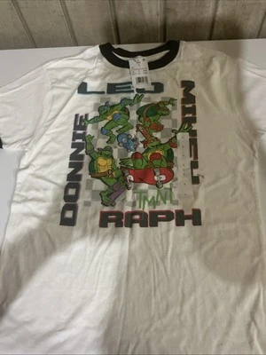 New Kids Teenage Mutant Ninja Turtle Graphic T-shirt | Large - Image 1 of 3