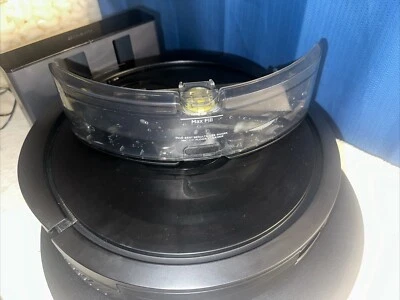 Shark AI Robot, Floor Cleaner Wet/Dry RV2002WXUS Vacuum & Mop Black - Image 1 of 4