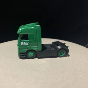 MERCEDES BENZ  LICHER TRUCK TRACTOR GREEN W/LOGO 1/64 DIECAST MODEL - Picture 1 of 5