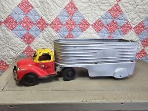 Vintage Tin Litho Truck And Trailer Walt Reach Toy By Courtland 