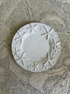 Mud Pie CLASSIC SHELL Embossed Starfish 8" Plate White - Picture 1 of 7