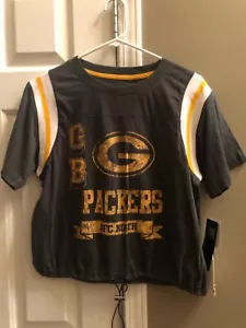 WEAR Green Bay Packers Woman’s Crop Style Shirt 21” Top-Bottom Size Large NEW - Picture 1 of 4