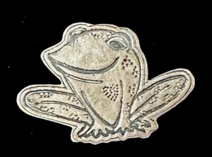 Vintage Mexican Silver Frog Heart Good Luck Pin Brooch Rare - Picture 1 of 4
