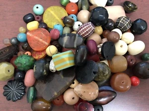 400+ PCS LOOSE ASSORTED ROUND PIPE TUBE RESIN BEADS 2 LB - Picture 1 of 6