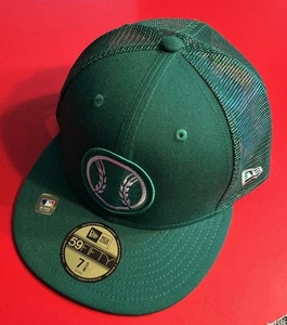 Sombrero ajustado para hombre Milwaukee Brewers New Era 59Fifty 7 5/8 verde día de San Patricio - Imagen 1 de 9