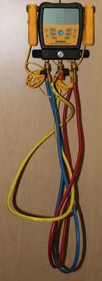 PIEZA DE CAMPO COLECTOR DE REFRIGERANTE SMAN + MEDIDOR DE MICRAS 3 PUERTOS (SM380V) AO40745574 Foto 1 de 4