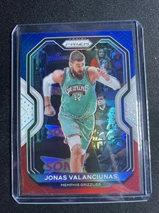2020-21 Prizm NBA Jonas Valanciunas Red White Blue Refractor Memphis Grizzlies - Picture 1 of 2