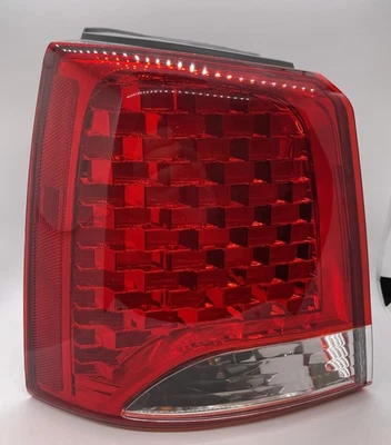 KIA SORENTO 2011-2013 LUZ TRASERA IZQUIERDA LADO CONDUCTOR LÁMPARA FRENO KA026-B000L Foto 1 de 4