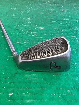 Spalding Executive Pitching Wedge PW Jet Step Steel Shaft Golf Club Dimple Back - Image 1 of 4