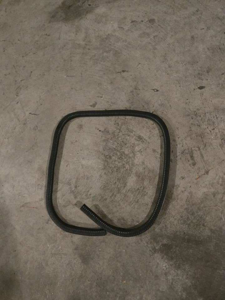 1994 Honda Prelude Si Rear Seat Interior Hatch Seal - Image 1 of 1