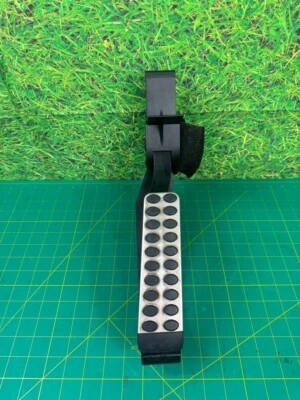 06-09 MERCEDES-BENZ CLK350 PEDAL ACELERACIÓN SENSOR PAD A2093000304 OEM Foto 1 de 4