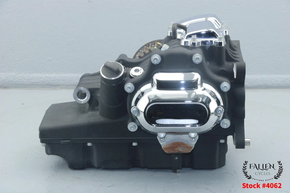 2015 Harley Electra Glide 6 SPEED Transmission Assembly BLACK 22K VIDEO #4062 - Image 1 of 4