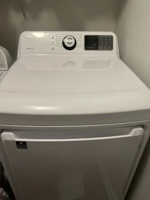  washer and dryer set  white , condition good runs great . - Image 1 of 2