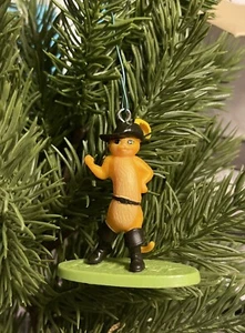 Shrek Puss In Boots Orange Cat Custom Christmas Tree Ornament NEW - Picture 1 of 1