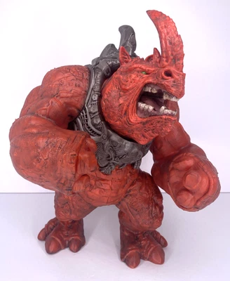 "Figura de acción McFarlane Toys Raw 10 Hoof Red Variant 12"" 2021" Foto 1 de 4