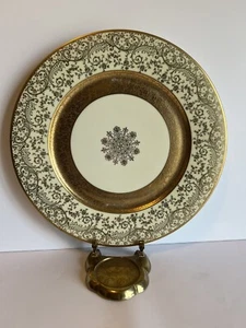 Vtg TK Thun Bohemia Czechoslovakia 10.5" Dinner Plate Ivory Rose & Daisy Gold - Picture 1 of 12