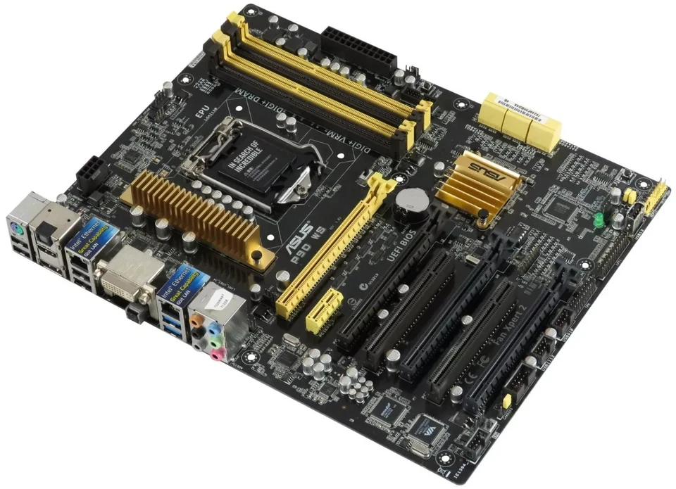SCHEDA MADRE ASUS P9D WS SOCKET 1150 C226 4xDDR3 ATX Intel C226 PS/2 COMBO HDMI - Immagine 1 di 1