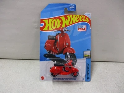 Hot Wheels Vespa 90 SS Super Spring Factory Fresh - Image 1 of 2