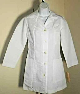 G.A.L.S. Style 180 White Lab Coat Size 8 NWT - Picture 1 of 2