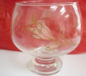 Glas Schnapsschale mit rosa handbemalten Blumen - Bild 1 von 4
