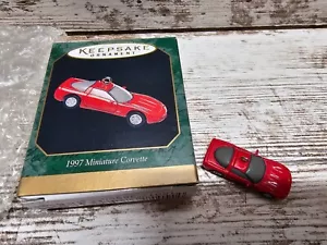 1997 Miniature Corvette ~ Hallmark Keepsake ~ Miniature ~1997 - Picture 1 of 2