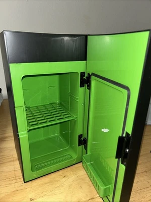 Xbox Series X Réplica Mini Nevera Carga USB Termoeléctrica Iluminación LED Foto 1 de 4