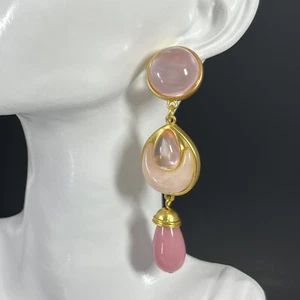Gripoix Style Pink Jelly Resin Earrings Gold Tone Pierced Dangle Drop Runway - Picture 1 of 7