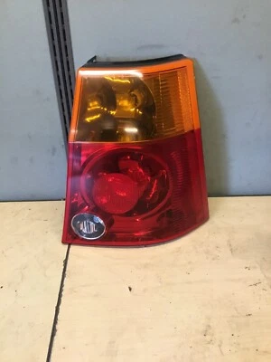 Luz trasera lateral para pasajero Chrysler Pacifica 2004-2008 OEM I04B31004 Foto 1 de 2