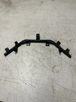 Soporte de guardabarros delantero Yamaha Raptor 90 2011 Foto 1 de 2