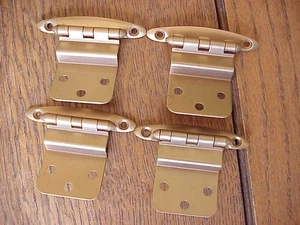 4 Cerniera in ottone satinato offset 3/8" per ante armadio nuove con viti - Foto 1 di 4
