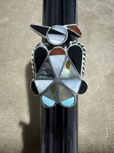 Anillo de plata esterlina con incrustaciones de múltiples piedras Zuni Thunderbird de colección, tamaño 5,5 - Imagen 1 de 10
