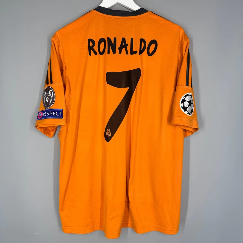 CAMISETA DE FÚTBOL TERCERA CAMISETA DEL REAL MADRID 2013 2014 ADIDAS #7 RONALDO XL Foto 1 de 4