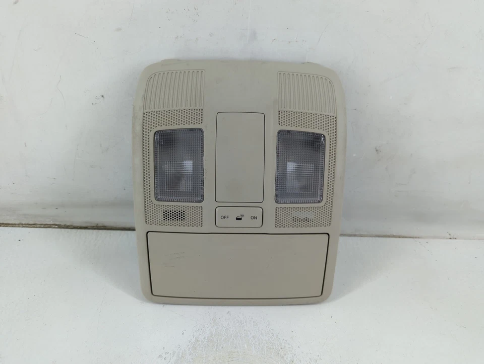 Верхняя консоль на крышу 2019 Toyota Yaris HLBLI - Изображение 1 из 4