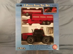 1/32 ERTL CASE INTERNATIONAL 4994 4WD TRACTOR 3 Piece Toy Set  Battery Operated - Picture 1 of 7