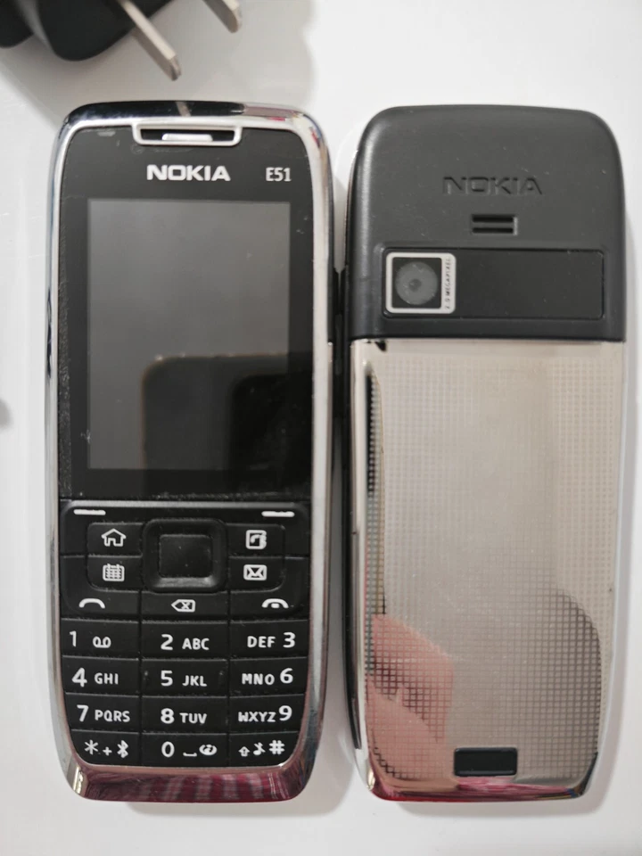 Nokia E Series E51 - Black Steel (Unlocked) Bluetooth camera WIFI Smartphone - Image 1 of 4