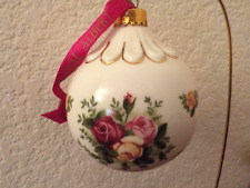 Vtg Royal Albert, Old Country Roses, Globe Ball Christmas Ornament, 1962, 3 in