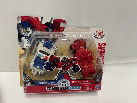 Transformers Combiner Force PrimeStrong Strongarm & Optimus Prime Damaged PKG Cover