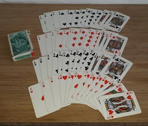 Vintage Waddingtons Beautiful Britain Playing Cards Oast Houses, Kent - Picture 1 of 11