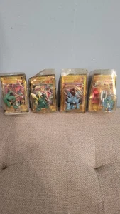 Yu-Gi-Oh Vintage! Lotto di 4 Figurine Monster - Drago Koumori, Mago,... - Foto 1 di 6