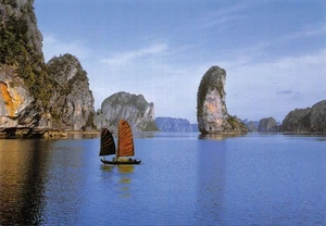 VIET NAM HA LONG - Picture 1 of 2