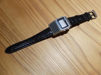 CASIO DATA BANK DBC-610 Calcolatrice 676 Pelle - Immagine 1 di 4