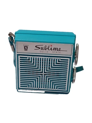 Unusual Sublime A.M Portable Solid State Radio Lt Blue 3" Square Minty JRR6 - Image 1 of 4
