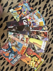 Fumetti vintage e rari tra cui copia di cacciatore di dinosauri olografico TURok 3967 - Foto 1 di 11