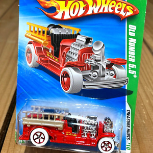 2010 Hot Wheels Treasure Hunts Old Number 5.5 Firetruck Red - 1:64 Diecast Car