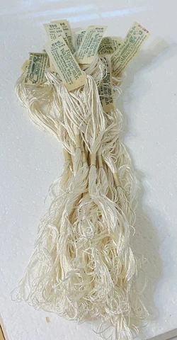 Antique FILO FLOSS Silk Embroidery Floss Sh. 942 Richardson’s~ ONE SINGLE SKEIN Cover