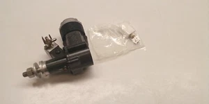 Motor modelo RC vintage Enya 35 con entrada cuadrada Venturi - Imagen 1 de 8