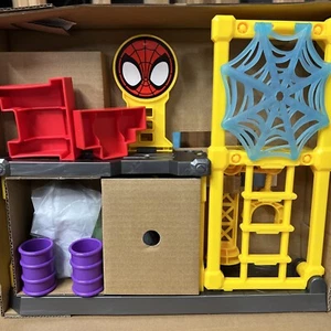 Spidey and His Amazing Friends Hulk’s Smash Yard Preschool Toy, Hulk Playset - Picture 1 of 2