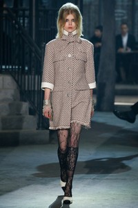 Las mejores ofertas en CHANEL abrigos para mujeres | eBay