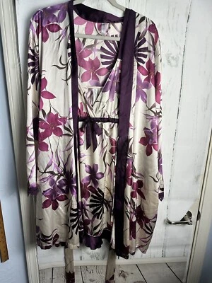 Conjunto de camisón y bata Gilligan O'Malley XXL multicolor satinado quimise Foto 1 de 4